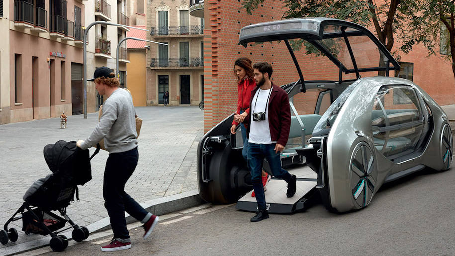 Компания Renault привезла на автосалон концепт такси будущего